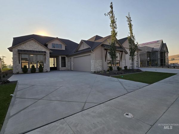 3669 N Bellrock Avenue, Eagle, ID 83616