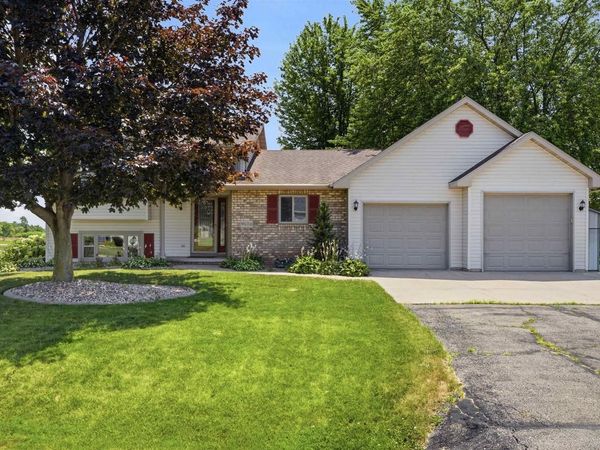 W6741 LYDIA LANE, Appleton, WI 54915
