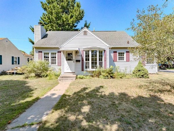 2202 ZIMMERMAN STREET, Wausau, WI 54403