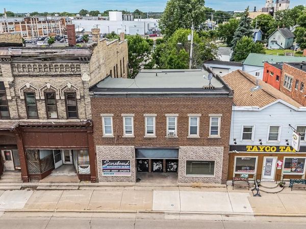 6 TAYCO STREET, Menasha, WI 54952