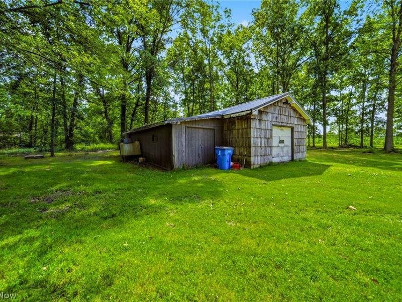 16320 Farley Road, Middlefield, OH 44062 Photo 7