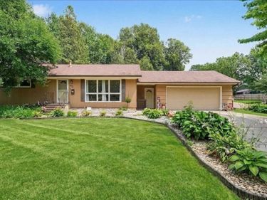 412 Plum Street N, Northfield, MN 55057