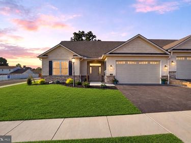 616 BLUFF STONE DRIVE, Unit 12, YORK, PA 17402