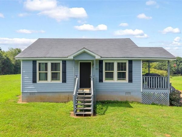 8457 Belton Bridge Road, Lula, GA 30554