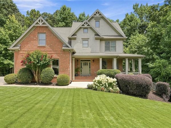 7535 Antique Barn Avenue , Cumming, GA 30041