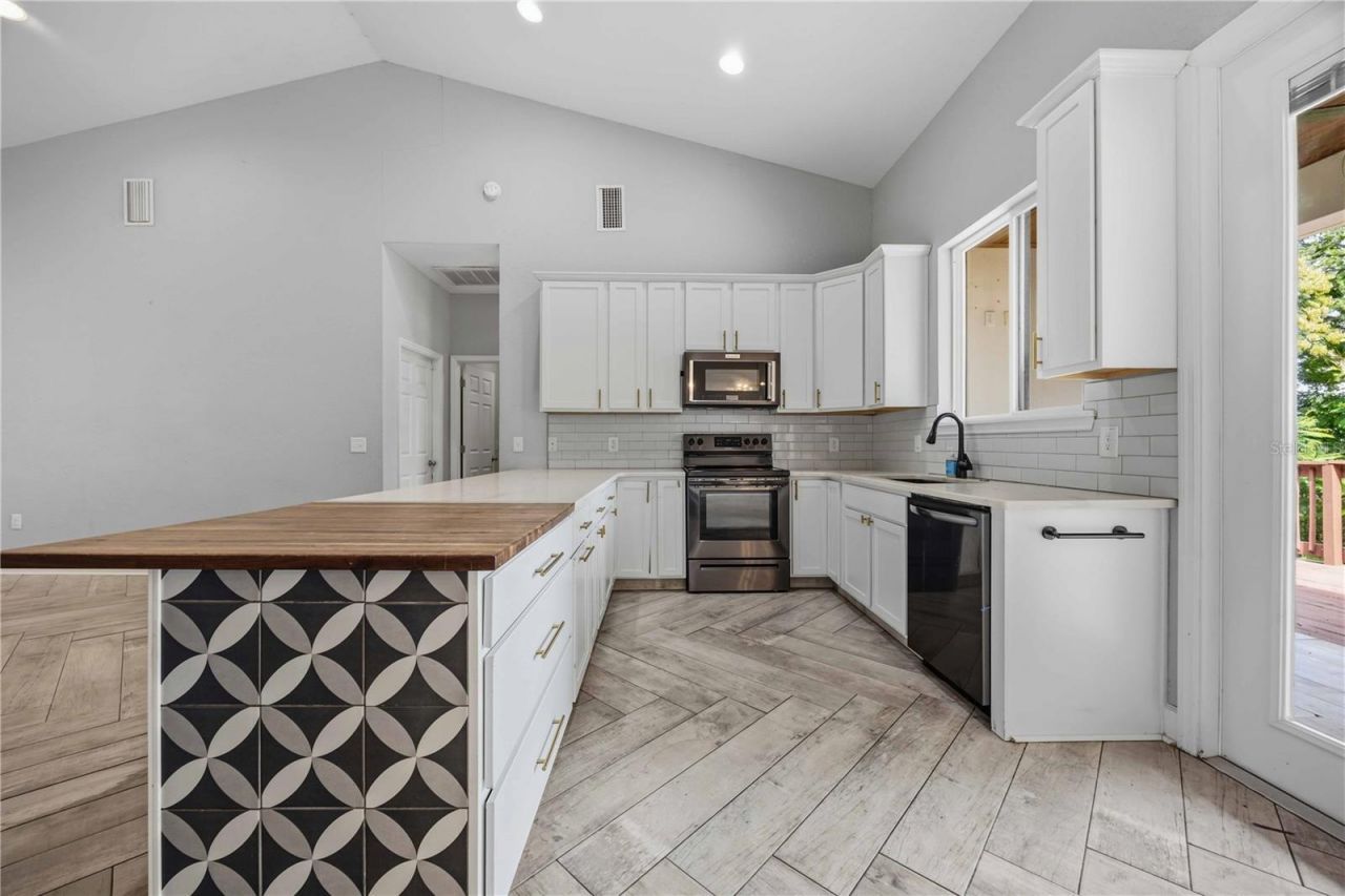 1027 Campbell Avenue, Lake Wales, FL 33853 Photo