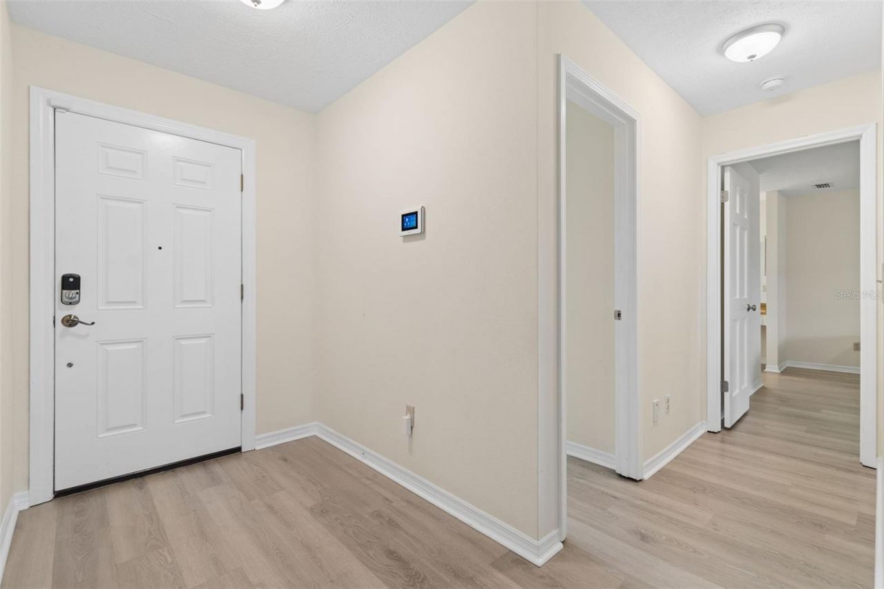 653 Timber Pond Drive , Brandon, FL 33510 Photo
