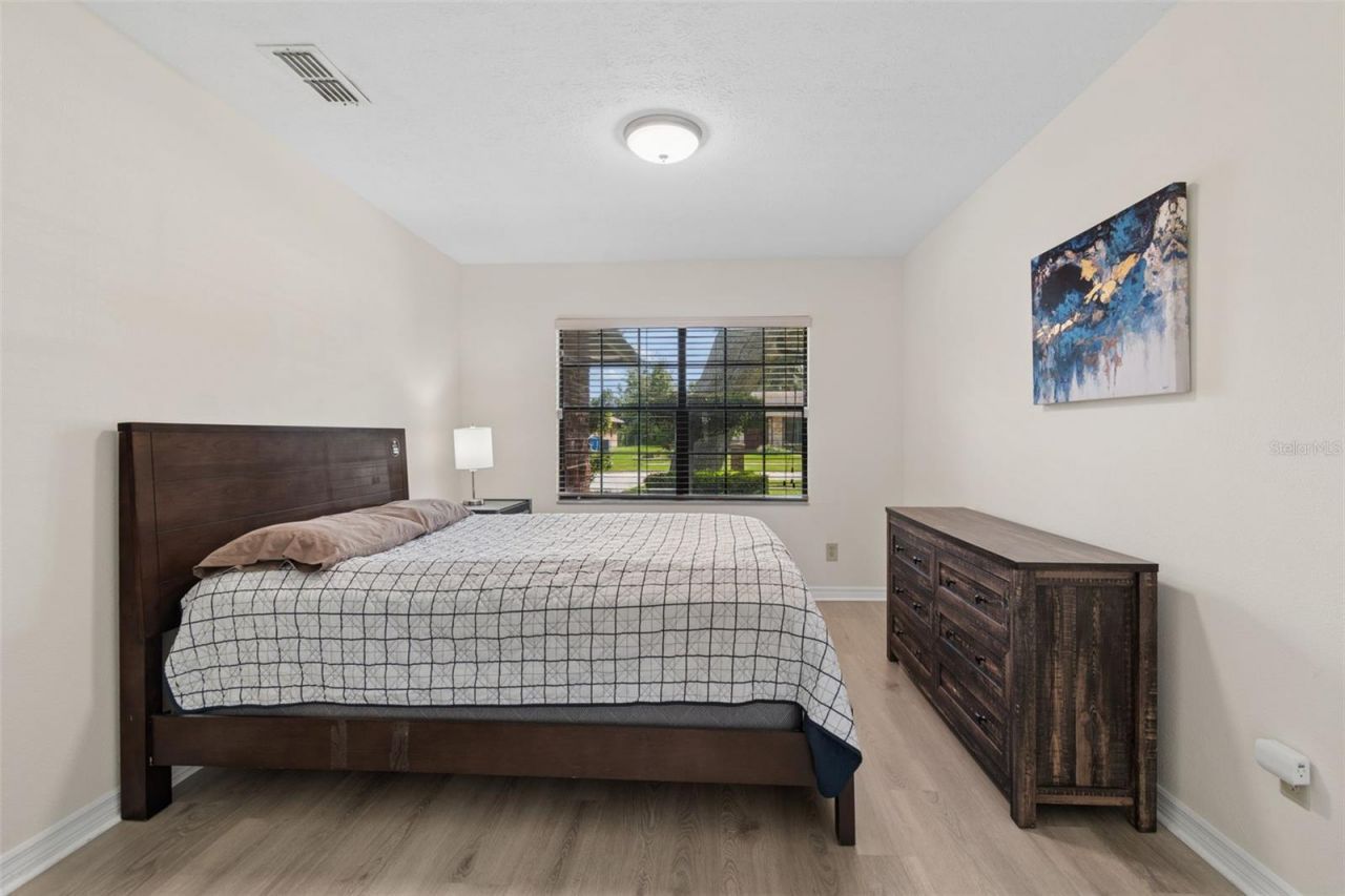 653 Timber Pond Drive , Brandon, FL 33510 Photo
