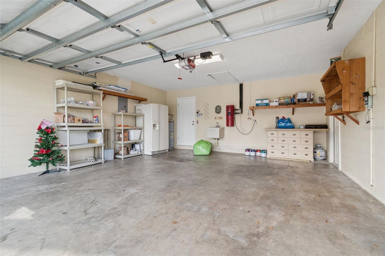 653 Timber Pond Drive , Brandon, FL 33510 Photo
