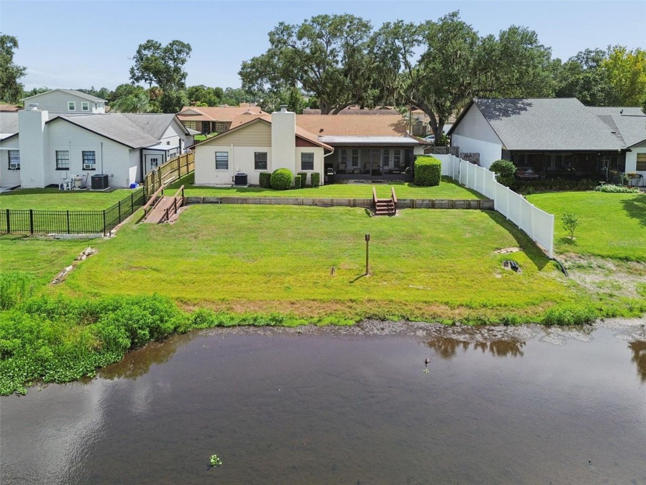 653 Timber Pond Drive , Brandon, FL 33510 Photo