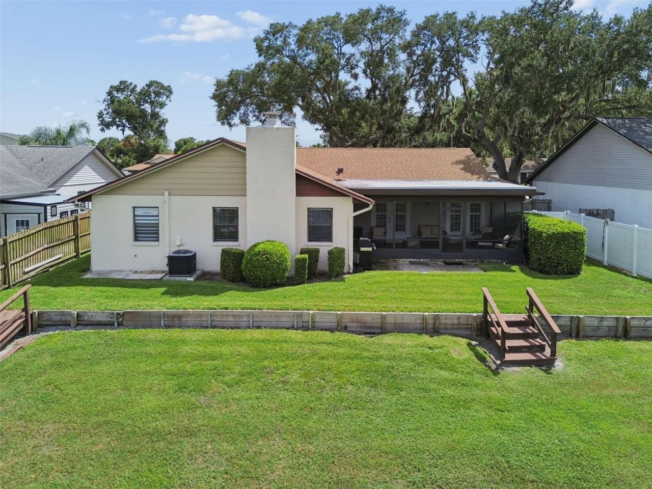 653 Timber Pond Drive , Brandon, FL 33510 Photo