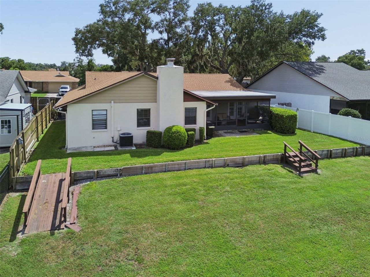 653 Timber Pond Drive , Brandon, FL 33510 Photo