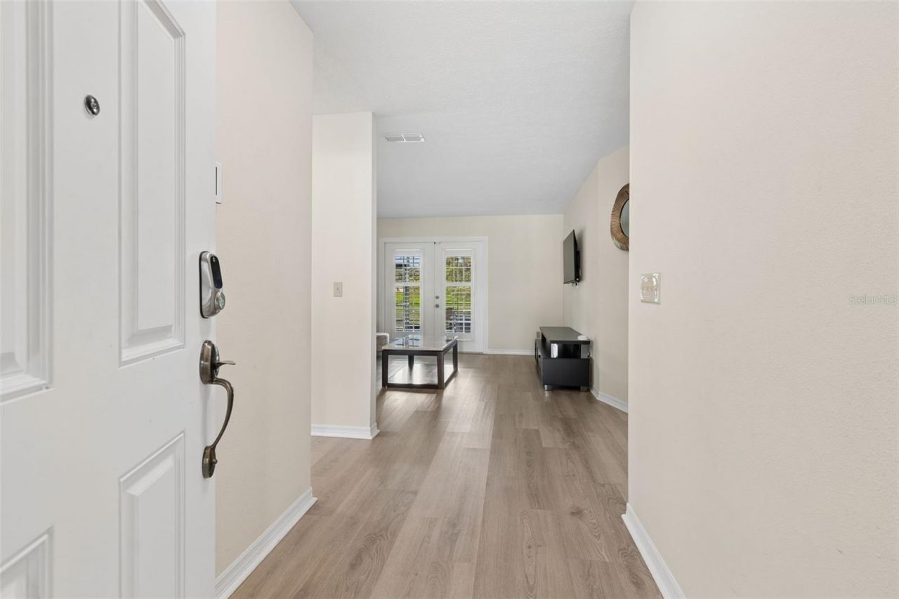 653 Timber Pond Drive , Brandon, FL 33510 Photo