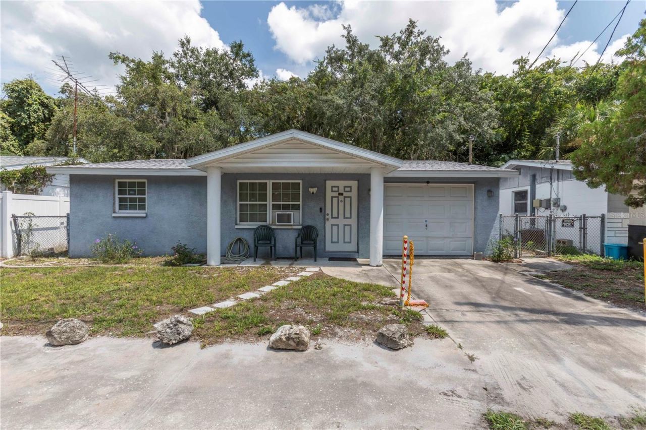 8431 Sunnydale Drive, Hudson, FL 34667 Main Photo