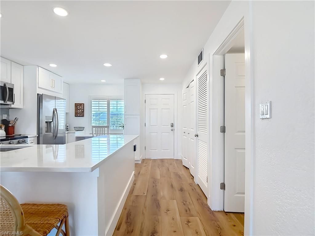 979 E Gulf Dr , Unit D433, Sanibel, FL 33957 Photo