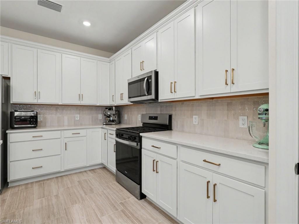 20645 Napa Loop, Estero, FL 33928 Photo