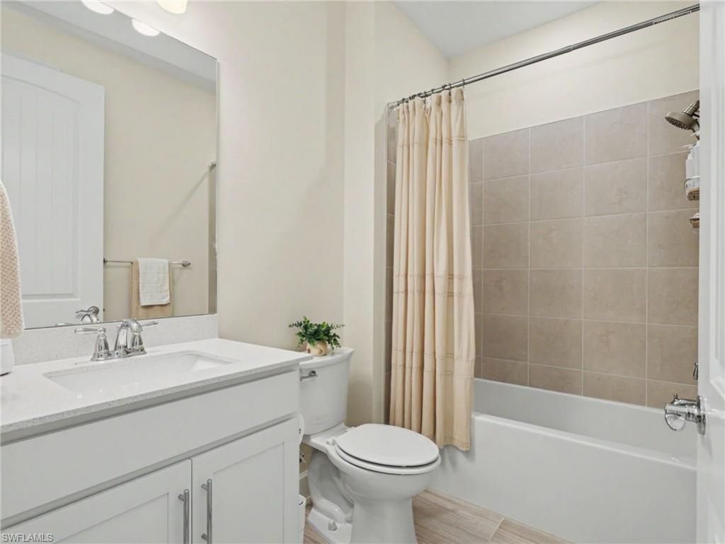 20645 Napa Loop, Estero, FL 33928 Photo