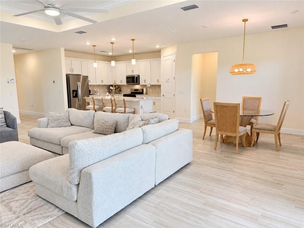 20645 Napa Loop, Estero, FL 33928 Photo