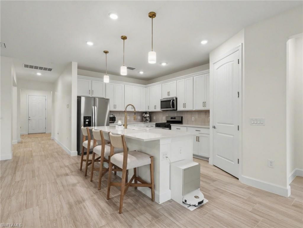 20645 Napa Loop, Estero, FL 33928 Photo