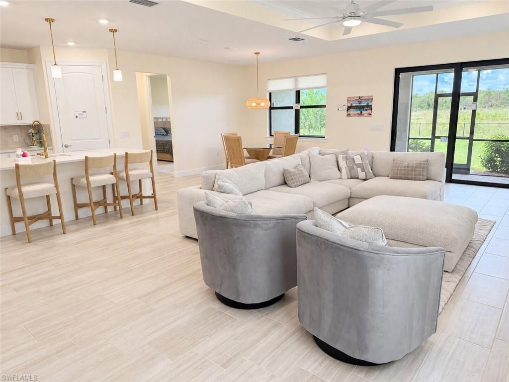 20645 Napa Loop, Estero, FL 33928 Photo