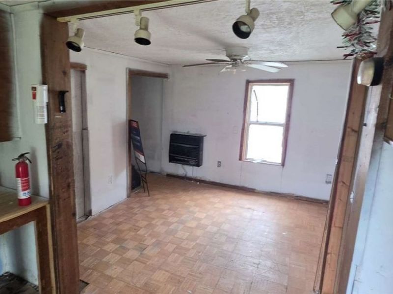 517 Dewitt Street, Lorain, OH 44055 Photo 5