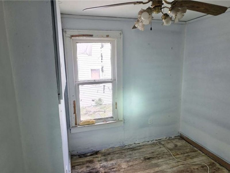 517 Dewitt Street, Lorain, OH 44055 Photo 9