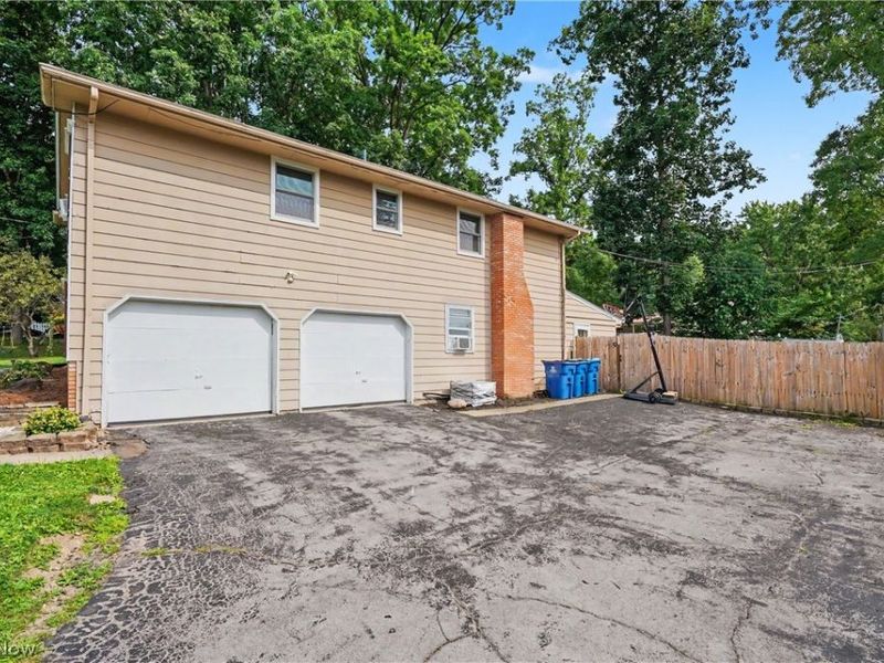 8524 Sleepy Hollow Drive NE, Warren, OH 44484 Photo 41