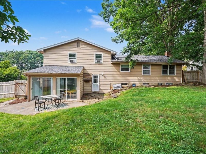 8524 Sleepy Hollow Drive NE, Warren, OH 44484 Photo 45