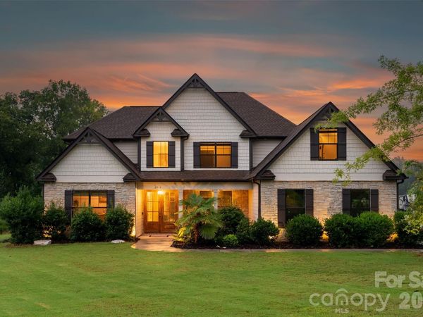 2915 S Point Road, Belmont, NC 28012