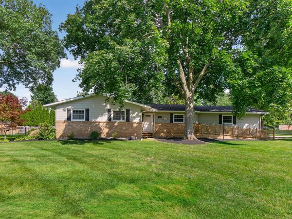 3129 Happy Valley Road, Jackson, MI 49203