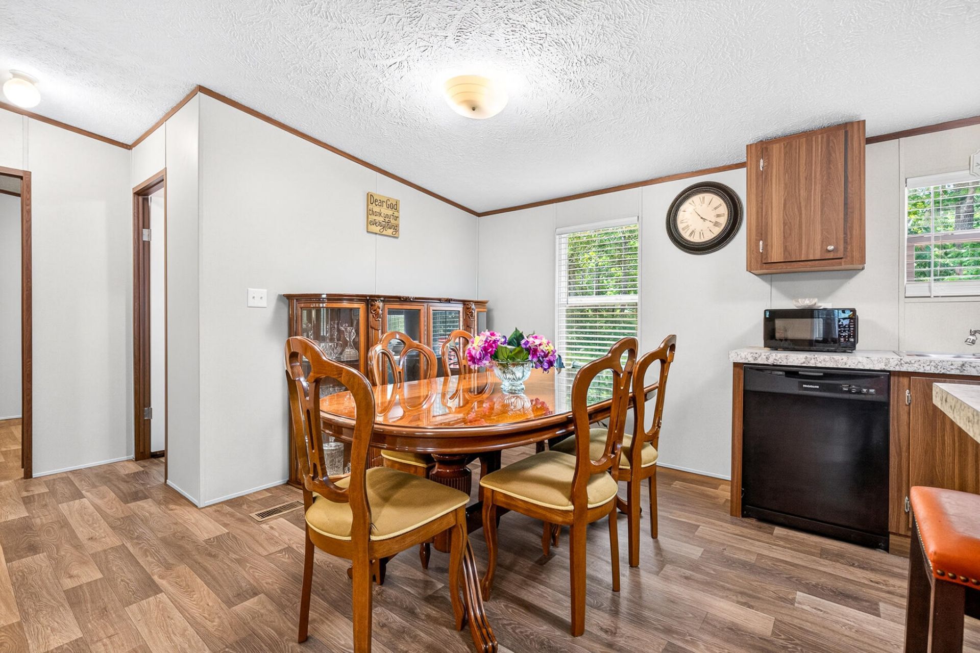 190 Miley Road Photo 12