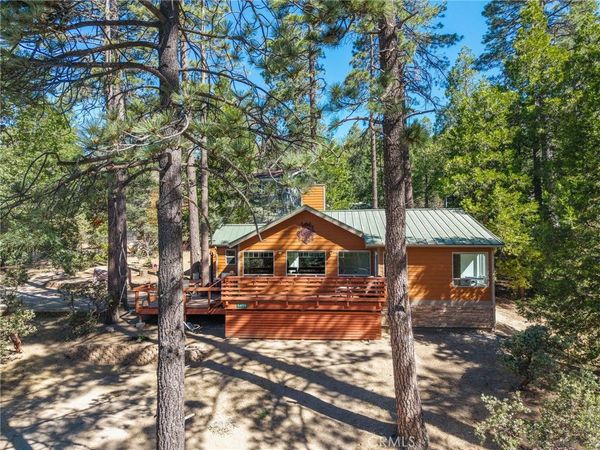 54720 Pine Crest, Idyllwild, CA 92549