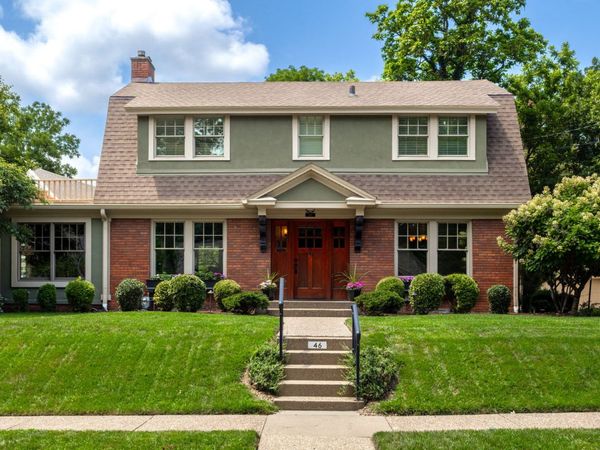 46 Kenwood Avenue , Davenport, IA 52803