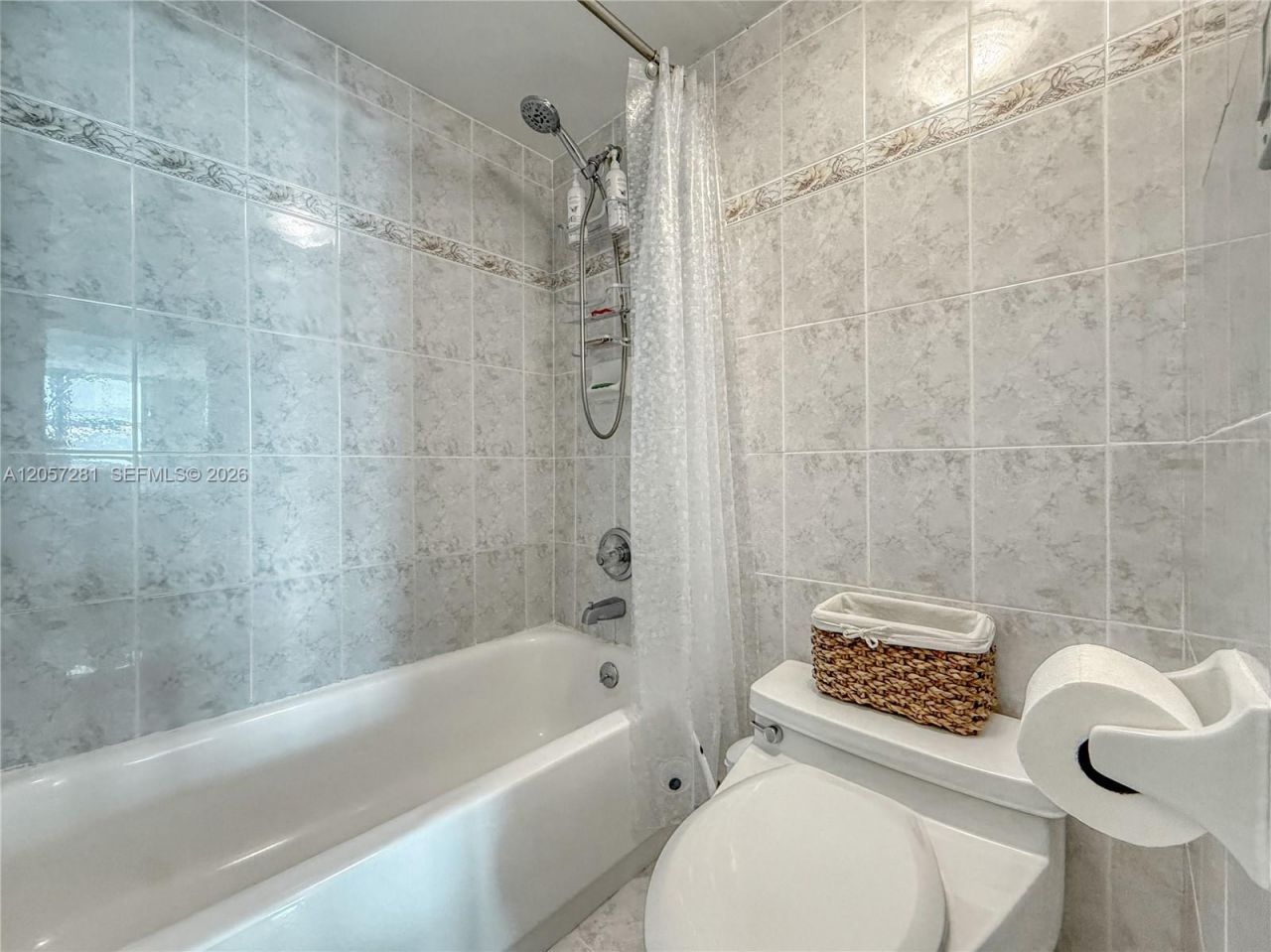 5701 Collins Ave , Unit 1508, Miami Beach, FL 33140 Photo