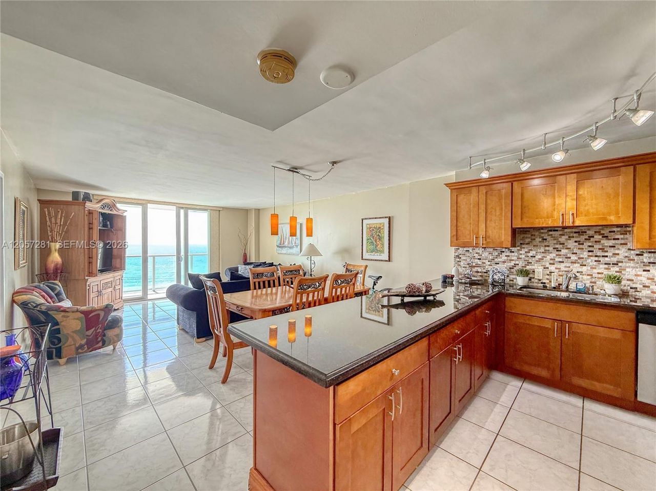 5701 Collins Ave , Unit 1508, Miami Beach, FL 33140 Photo
