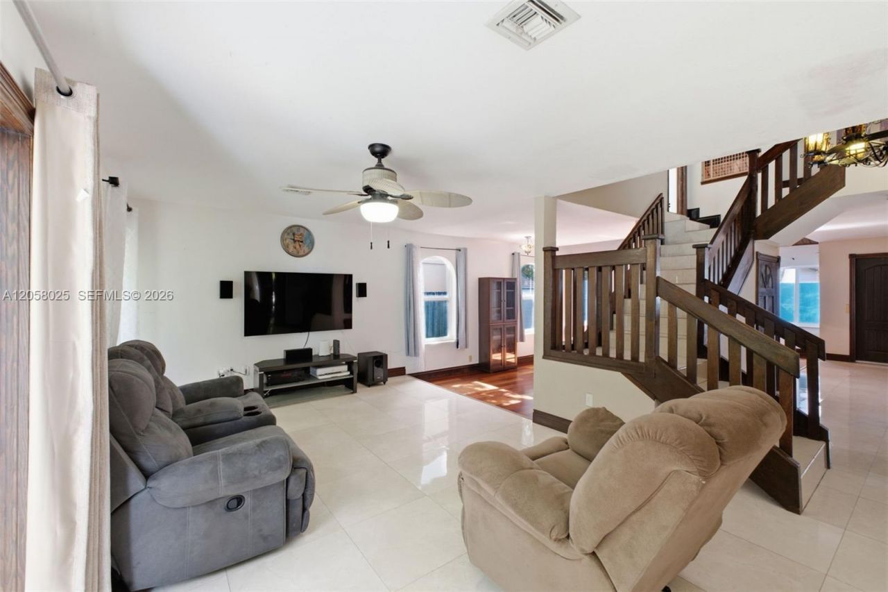 12765 SW 110th Ter, Miami, FL 33186 Photo