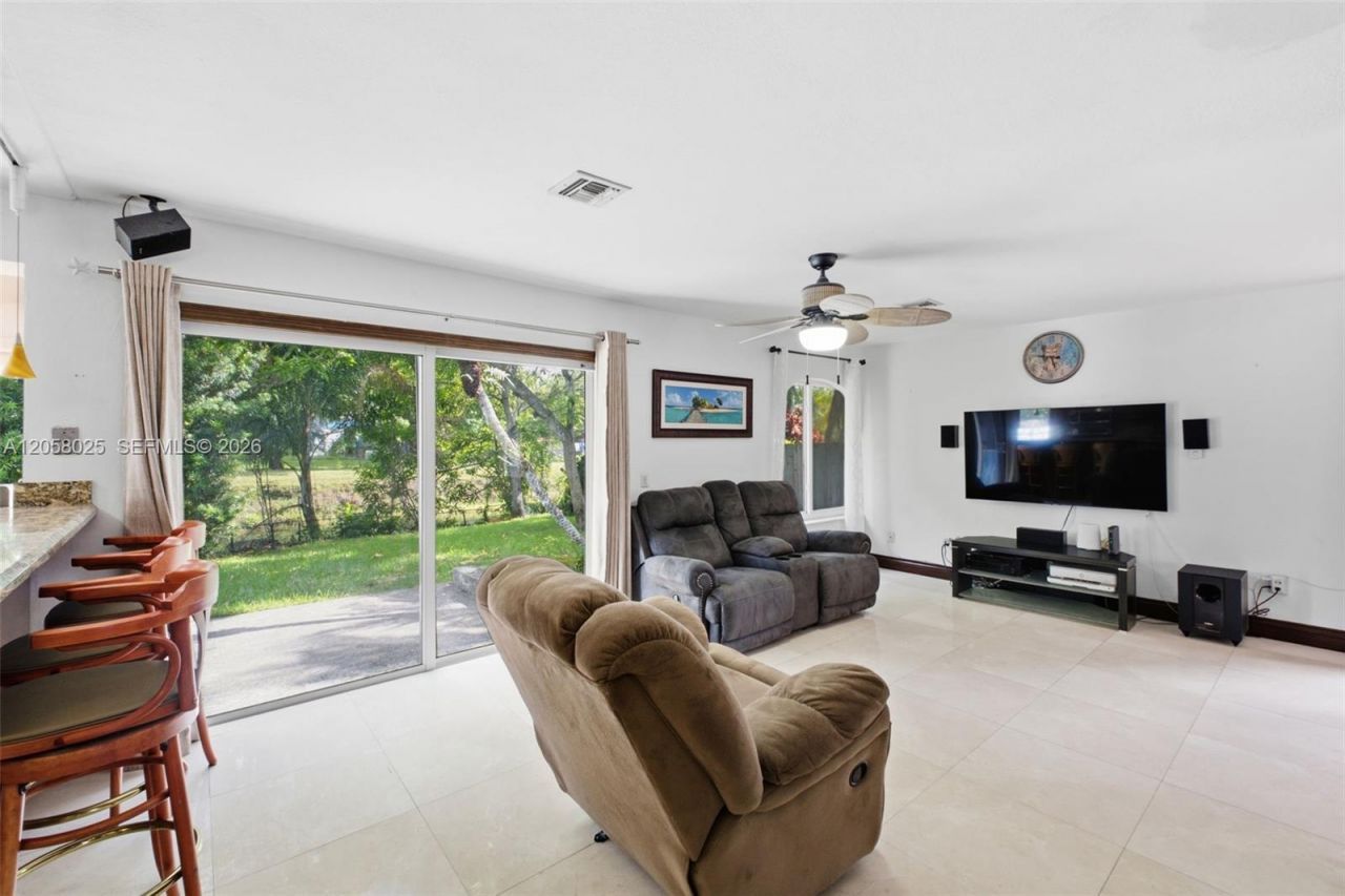 12765 SW 110th Ter, Miami, FL 33186 Photo