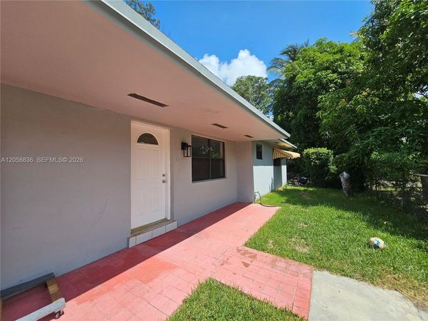 1373 NE 144th St , Unit -, Miami, FL 33161