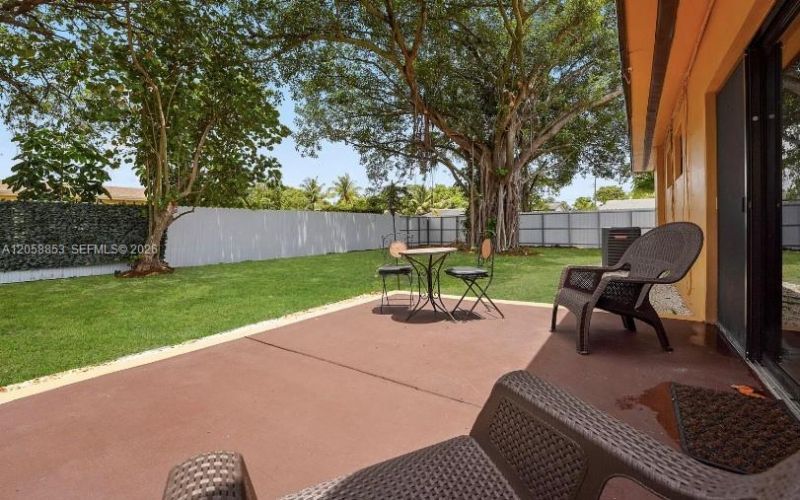 941 NW 180th Ter, Unit 1, Miami Gardens, FL 33169 Photo