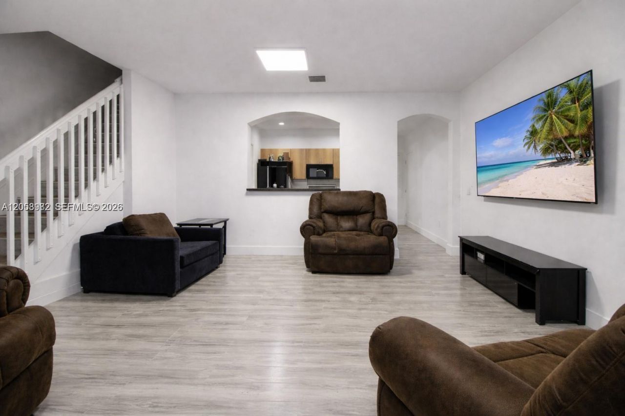 2264 NE 42nd Cir , Homestead, FL 33033 Photo