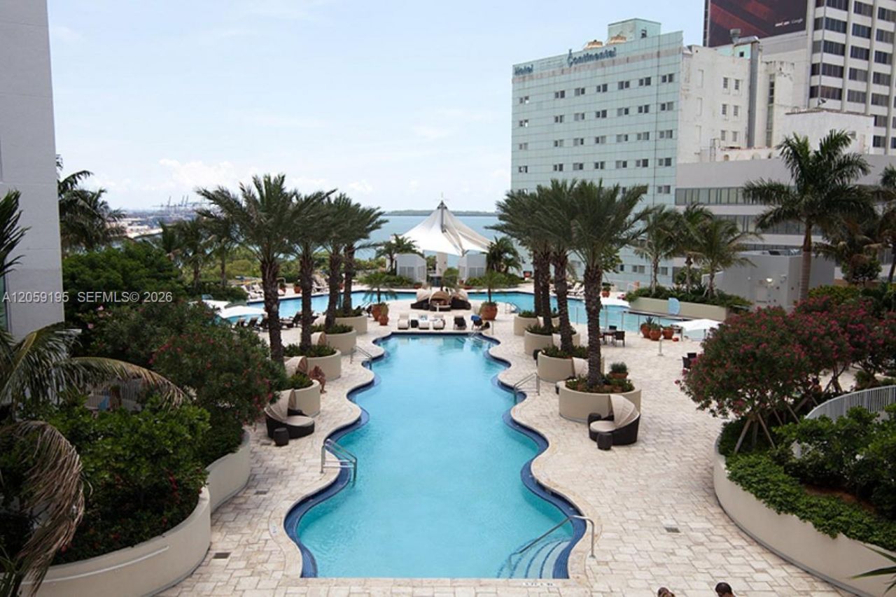 253 NE 2nd St, Unit 3302, Miami, FL 33132 Photo