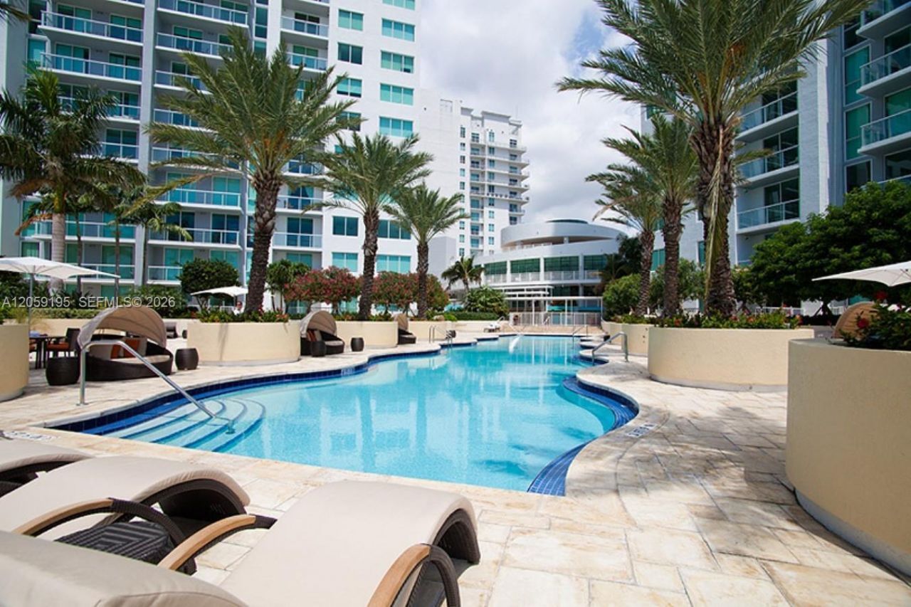 253 NE 2nd St, Unit 3302, Miami, FL 33132 Photo
