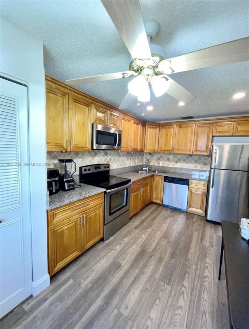 164 Meadows Dr, Unit 164, Boynton Beach, FL 33436 Photo