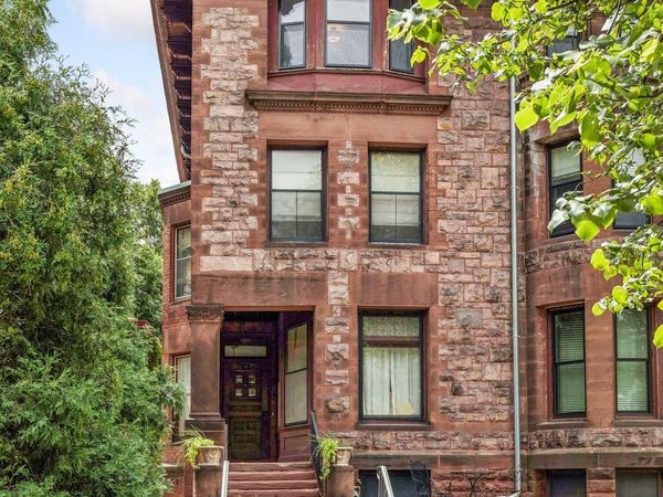 596 Summit Avenue , Unit 596-3, Saint Paul, MN 55102