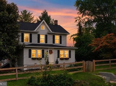 411 E A STREET, PURCELLVILLE, VA 20132