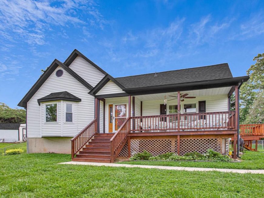 8070 Nursery Road, Lusby, MD 20657 Main Photo