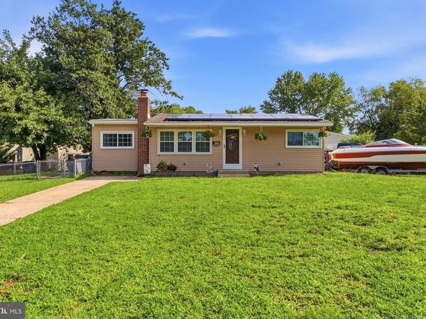 653 WINDSOR AVENUE, MAPLE SHADE, NJ 08052