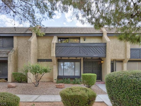 4669 Kelly Barry Way , Las Vegas, NV 89121