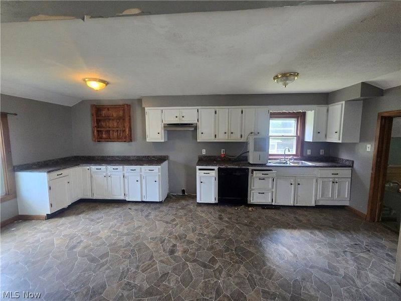 4225 Hattrick Road, Rootstown, OH 44272 Photo 4