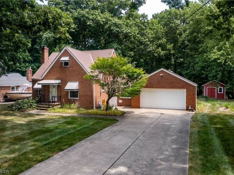 6531 Bonroi Drive , Seven Hills, OH 44131 Photo 4